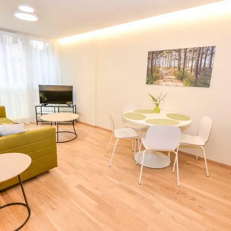 Miskas アパート *